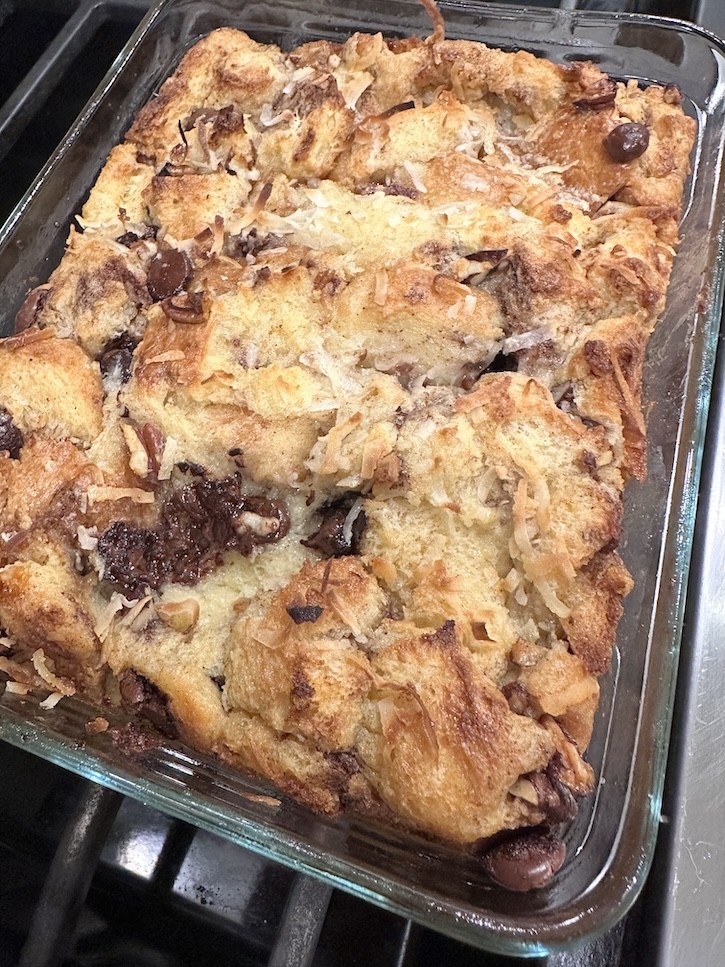 cinnamon chocolate chip bread pudding