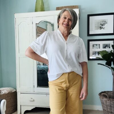 What to wear with gold wide leg cropped pants for women over 50