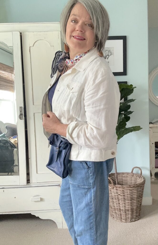 lightweight jeans outfit
