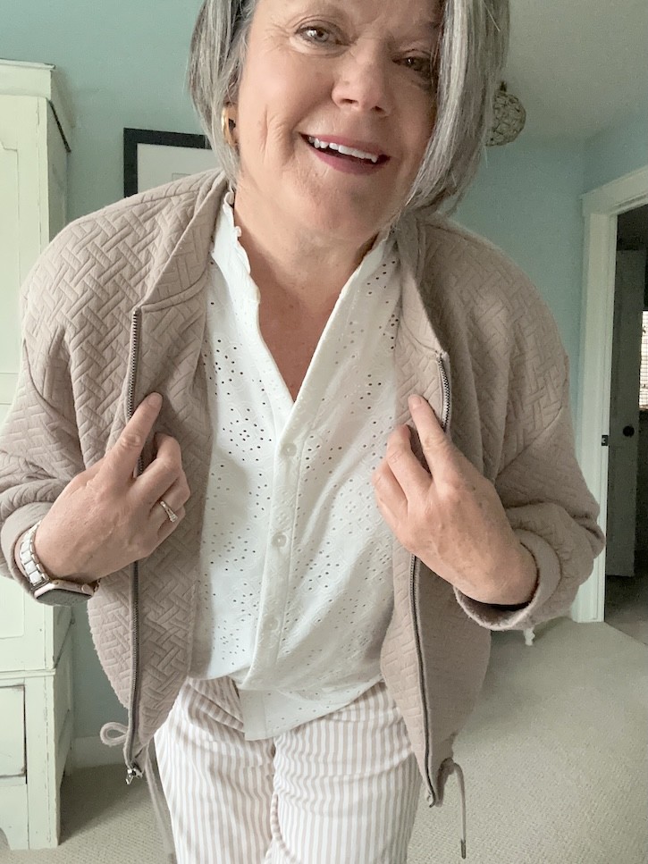 comfortable outfits for women over 50