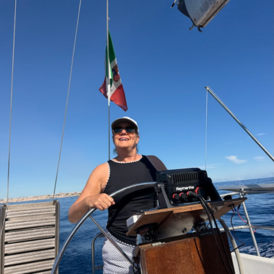 Boat Day Outfit for Women Over 50 in Italy